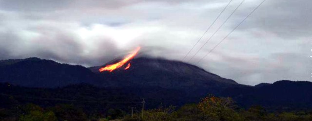 Volcán de Colima Indagadores wp
